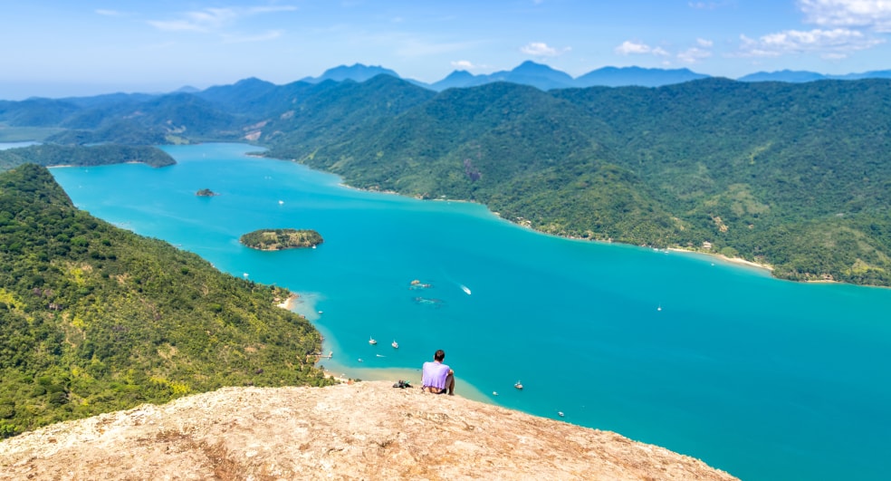 Explore nossos destinos